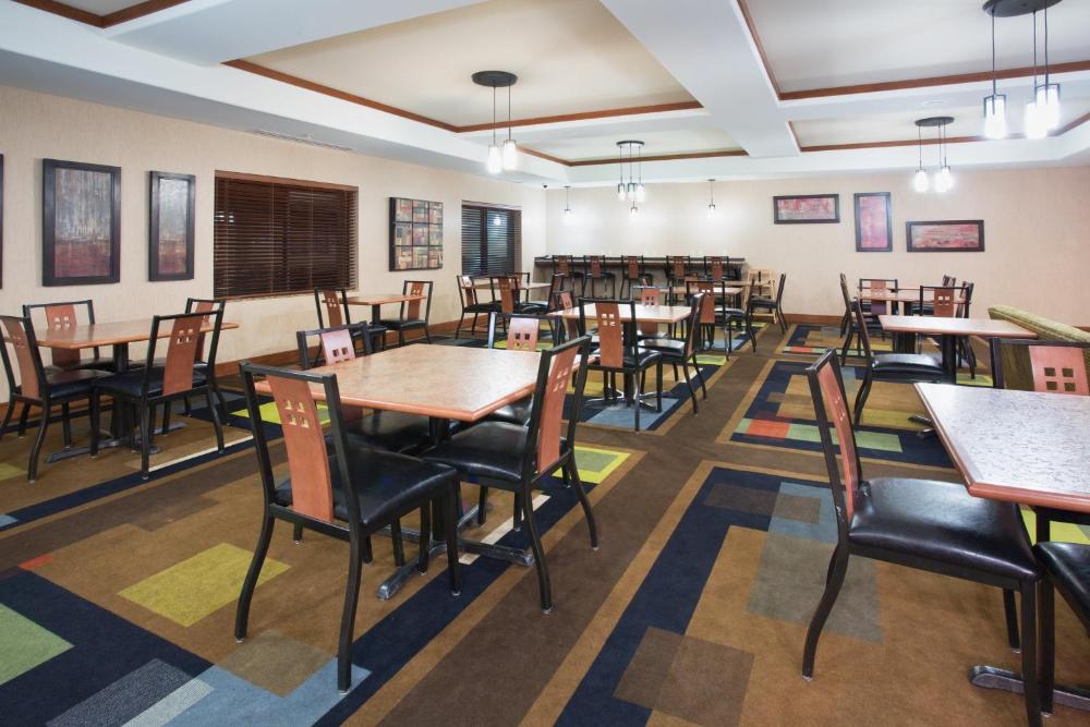 Holiday Inn Express and Suites Los Alamos Entrada Park by IHG
